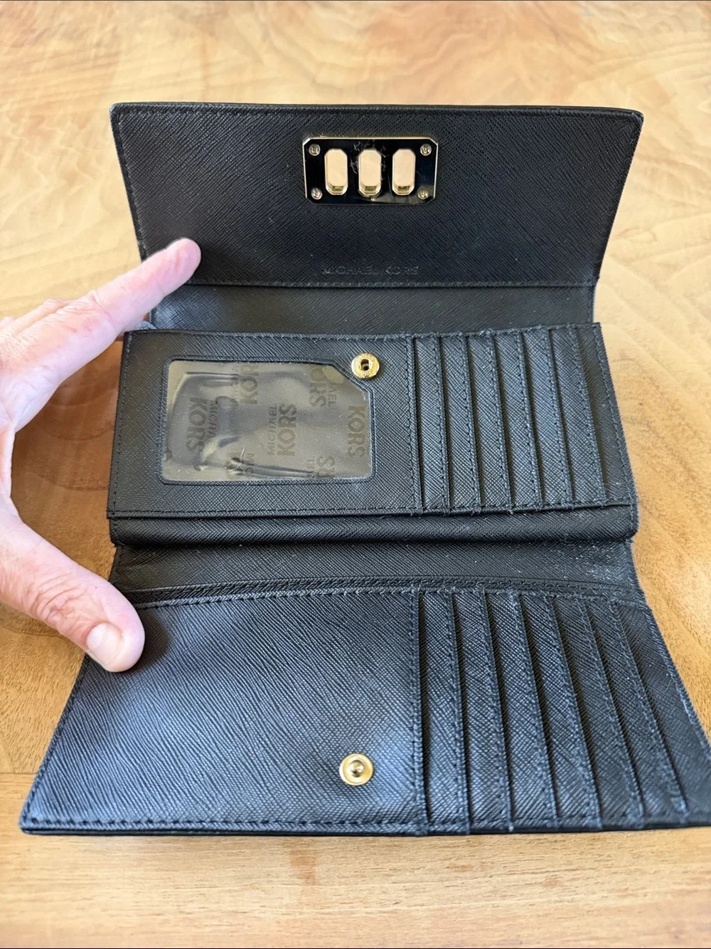 Michael Kors Karson Flap Continental Wallet Black Pebble Leather